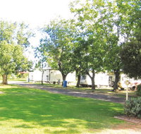 Poplars Caravan Park - Open For Essential Travel Only - Accommodation Redcliffe