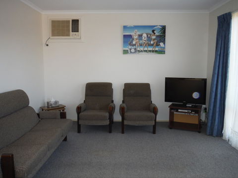 Sea-U-Soon - Accommodation Redcliffe 1
