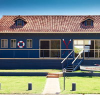 The Boathouse - Accommodation Redcliffe