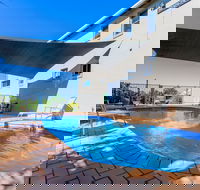The Observatory Holiday Apartments - Accommodation Redcliffe