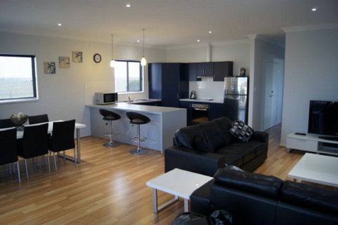 The Seahorse - Accommodation Redcliffe 1
