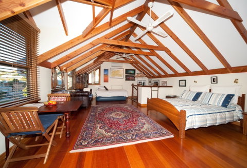 An Oasis In The City - Accommodation Redcliffe 1