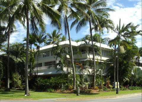 Balboa Apartments - Accommodation Redcliffe 0