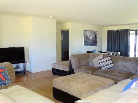 Baydream - Accommodation Redcliffe 2
