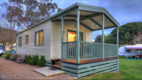 Beechworth Lake Sambell Caravan Park - Accommodation Redcliffe 1