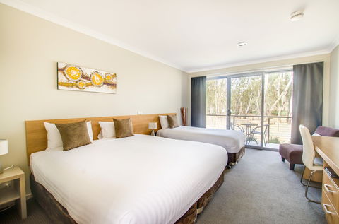 Campaspe Lodge At The Echuca Hotel - Accommodation Redcliffe 0