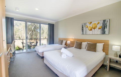 Campaspe Lodge At The Echuca Hotel - Accommodation Redcliffe 2