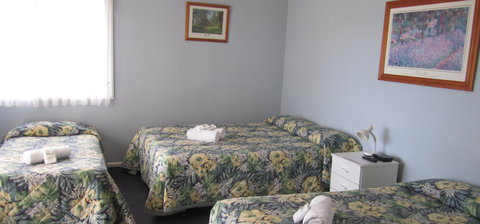 Canberran Lodge - Accommodation Redcliffe 1