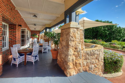 Caves House Hotel Yallingup - Accommodation Redcliffe 1