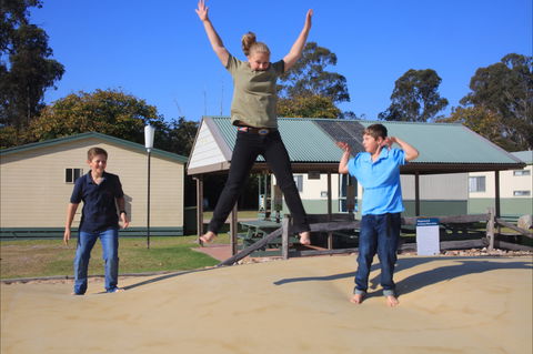 Eden Gateway Holiday Park - Accommodation Redcliffe 0