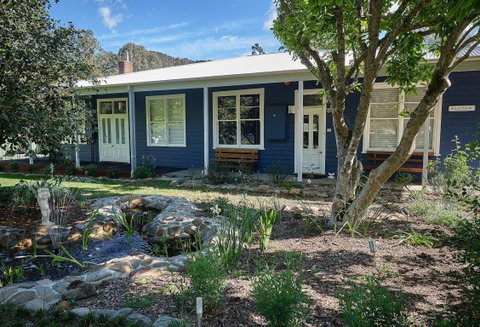 Edlin House - Accommodation Redcliffe 0