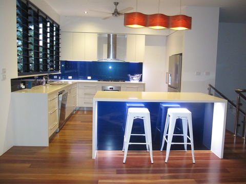 Golden Sands Retreat - Accommodation Redcliffe 2