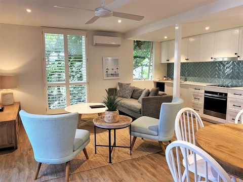 Hastings Beach Houses, The - Accommodation Redcliffe 2