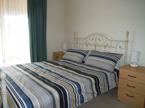 Kaysand - Accommodation Redcliffe 2
