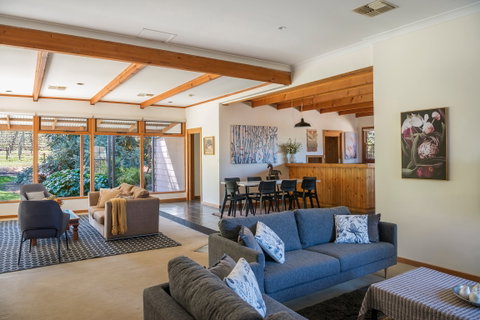 McLaren Vale Getaways - Accommodation Redcliffe 1