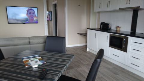 Murray Bridge Tourist Park - Accommodation Redcliffe 0