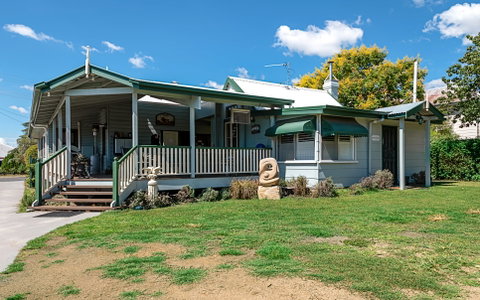 Pitstop Lodge B & B - Accommodation Redcliffe 2