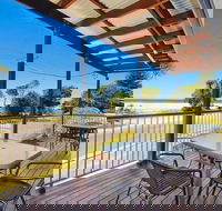 Seascape Holiday Apartments Lake Cathie - Accommodation Redcliffe