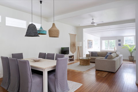 A Perfect Stay - Mahalo House - Accommodation Redcliffe 1