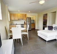 B and B at Orient Point - Accommodation Redcliffe