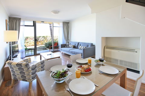 Be. Fremantle Serviced Apartments - Accommodation Redcliffe 2
