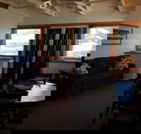 Blue Manna Waters  Apartment A - Accommodation Redcliffe