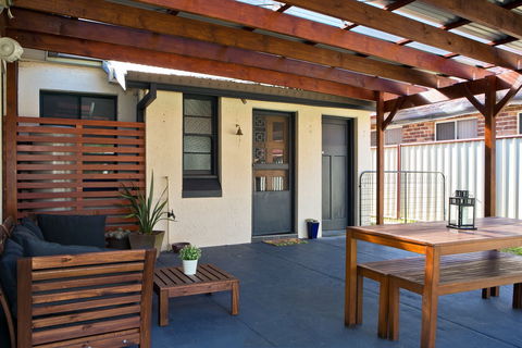 Casa Dolce Cottage - Accommodation Redcliffe 1
