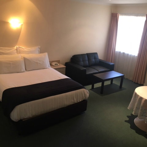 Charles Rasp Motor Inn - Accommodation Redcliffe 0