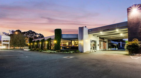 Commodore On The Park - Accommodation Redcliffe 0