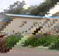 Cowra Holiday Park - Accommodation Redcliffe