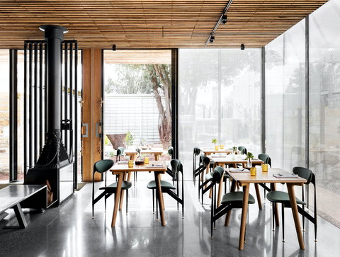 Drift House - Accommodation Redcliffe 2