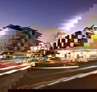 Grand Hotel and Apartments Townsville - Accommodation Redcliffe
