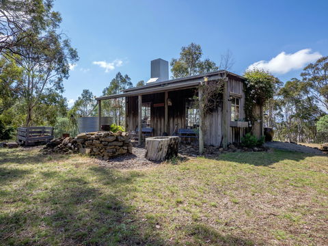 Heimat Chalets - Accommodation Redcliffe 1