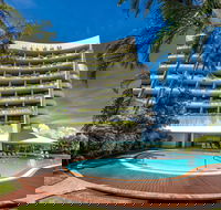 Hilton Cairns - Accommodation Redcliffe