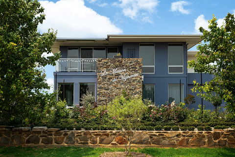 La Maison Du Vigneron B&B & Special Ocassion Dining - Accommodation Redcliffe 1