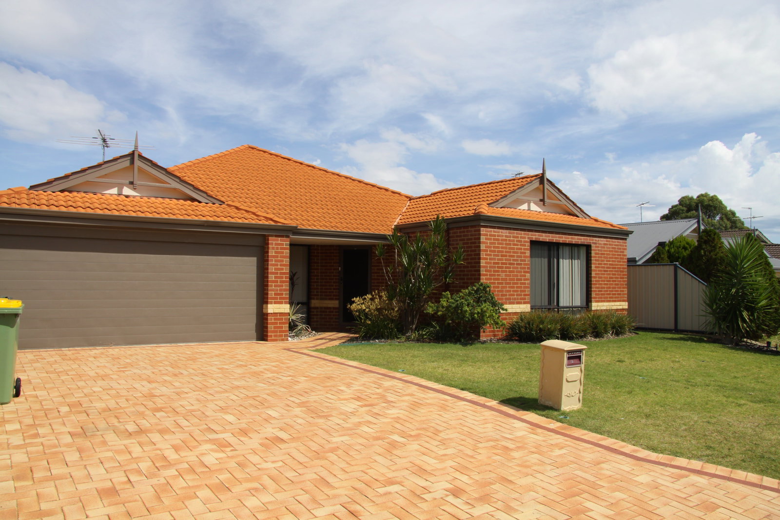 Meadow Springs WA Accommodation Redcliffe