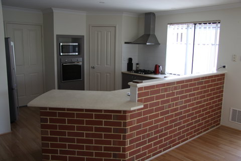 Mandurah Golf Links Retreat - Accommodation Redcliffe 1