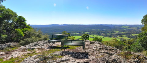 Mount Christopherson Retreat - Accommodation Redcliffe 0