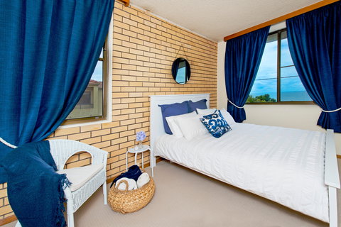 Oceanview  At Flynns - Accommodation Redcliffe 1