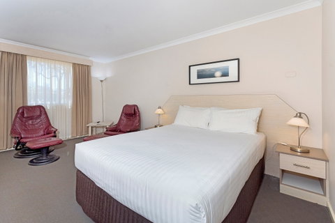 Quality Inn Railway - Accommodation Redcliffe 2