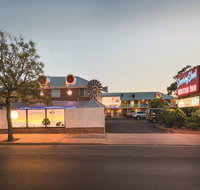 Shearing Shed Motor Inn - Open - Accommodation Redcliffe