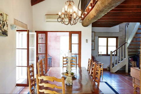 Talits Estate Vineyard - Accommodation Redcliffe 2