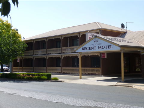 The Albury Regent Motel - Accommodation Redcliffe 0
