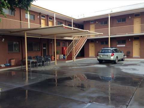 The Albury Regent Motel - Accommodation Redcliffe 1