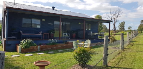 The Wattle Lodge - Accommodation Redcliffe 0