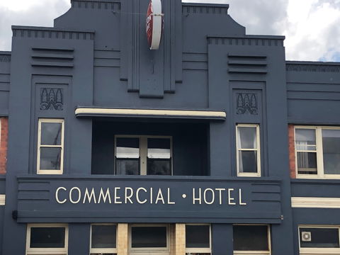 The Commercial Hotel Mansfield - Accommodation Redcliffe 0