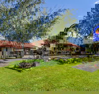 The Henty - Accommodation Redcliffe