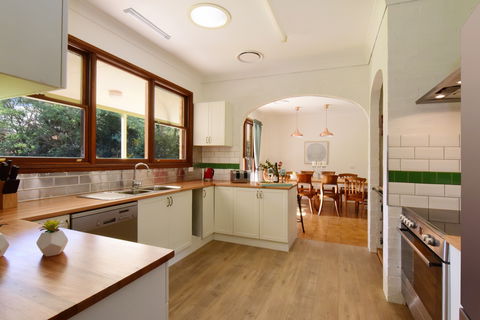 The Ambers - Accommodation Redcliffe 2