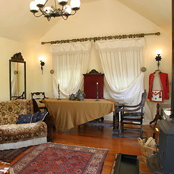 Yuulong Bed And Breakfast - Accommodation Redcliffe 2