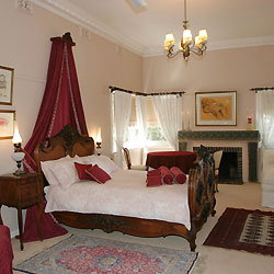 Yuulong Bed And Breakfast - Accommodation Redcliffe 3